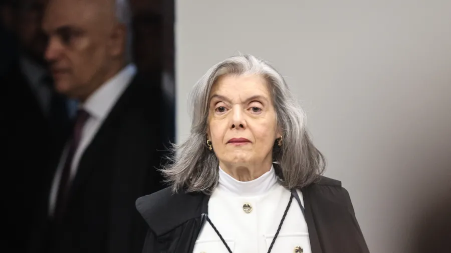 Trama golpista: Cármen Lúcia sofre misoginia nas redes, mas lidera menções