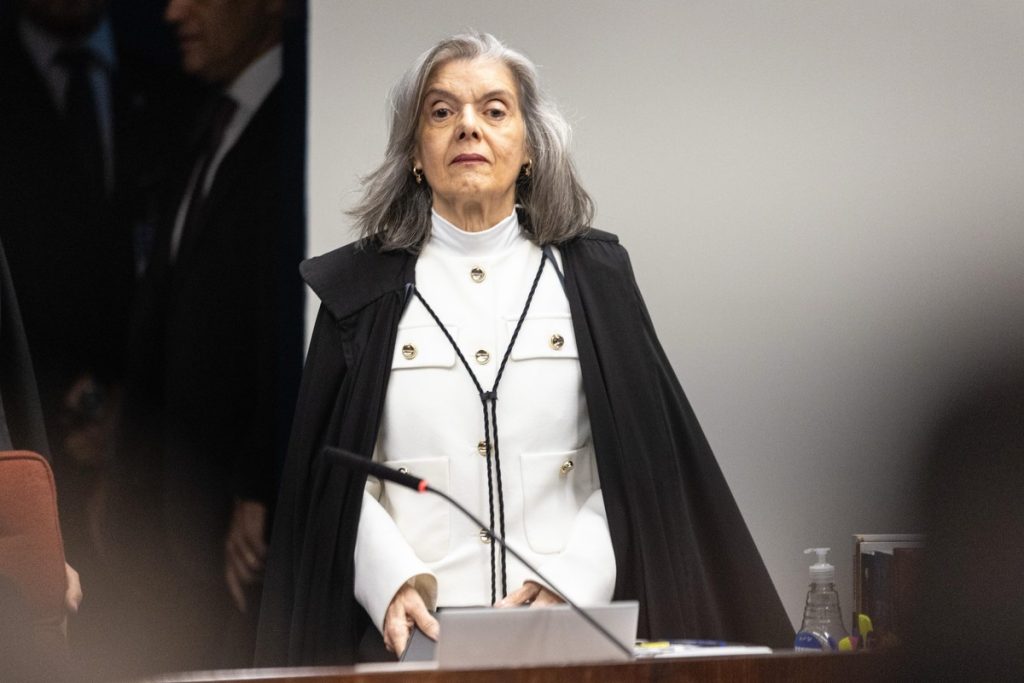 Cármen Lúcia lidera o debate digital nesta quinta-feira