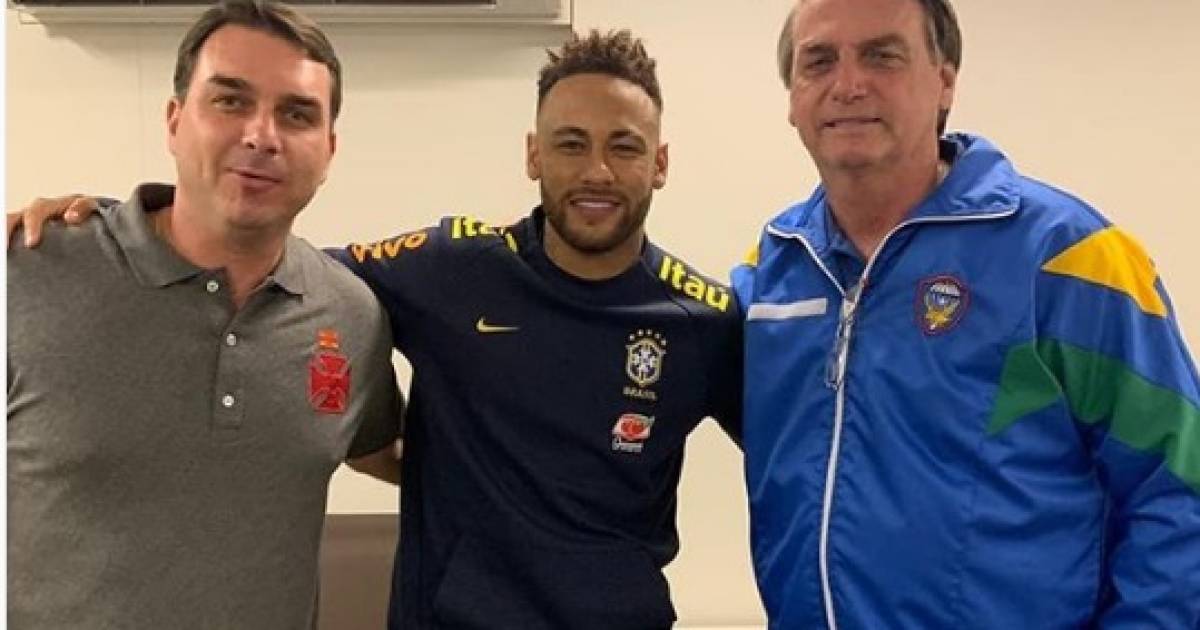 Derrota da seleção gera mais debate político do que esportivo, aponta estudo