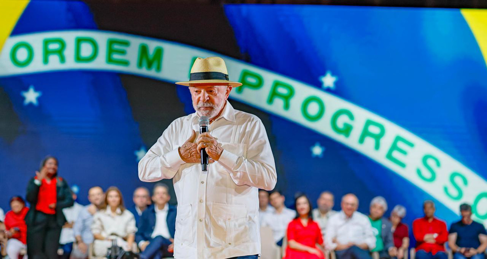 A estratégia de Lula para evitar superexposição durante a campanha