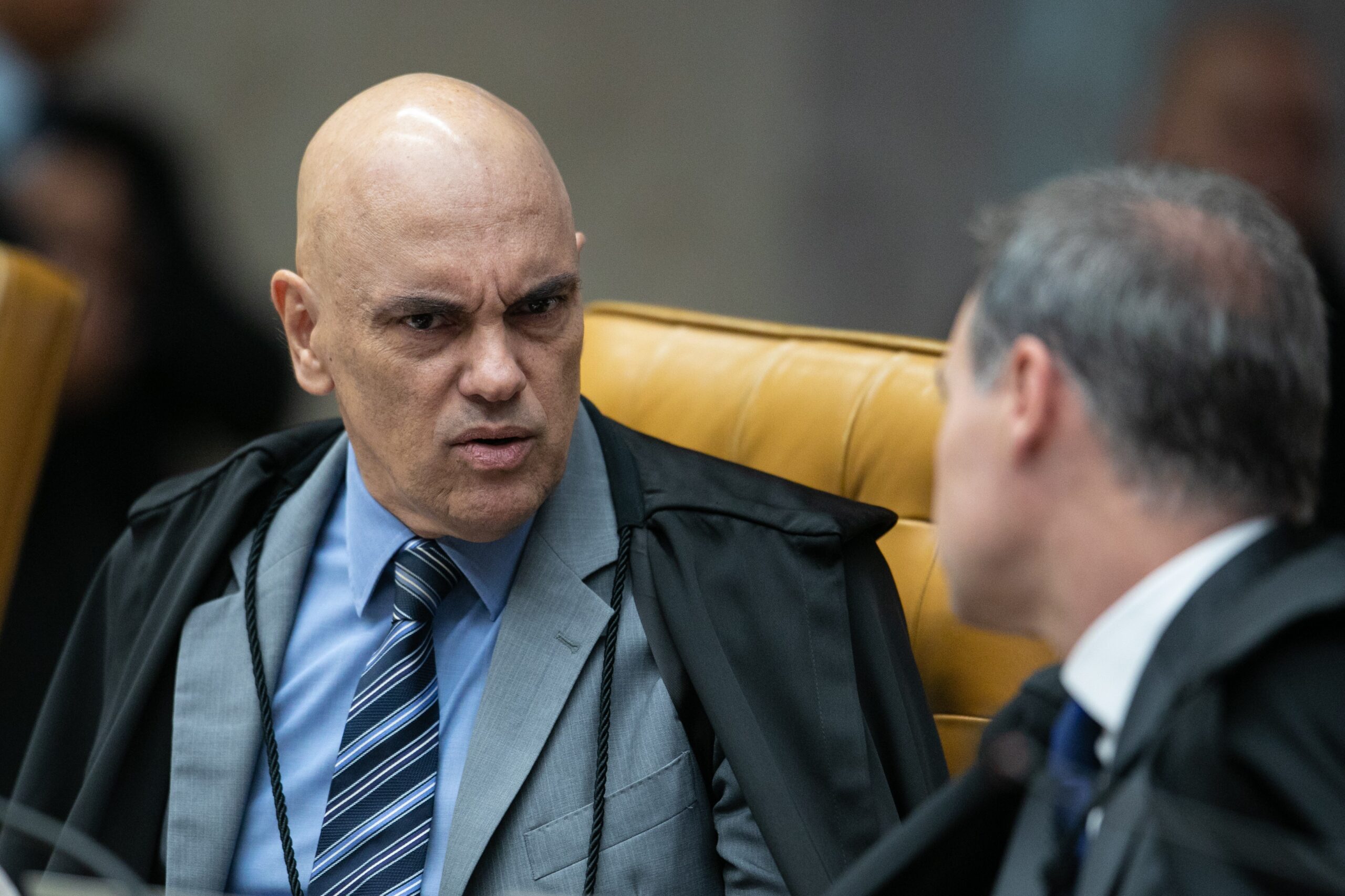 Embate entre Mendonça e Moraes supera ‘Dark Horse’ e condenação de Bolsonaro nas redes, e esquerda mira em Nikolas